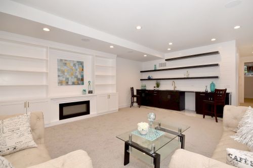 4841 Oakley Ave, Chicago IL 60659-5208 exterior