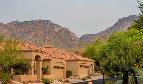 5829 Golden Eagle Dr, Tucson AZ 85750-0817 exterior