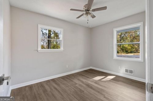 2050 Forrest Park Rd, Atlanta GA 30315-8637 exterior