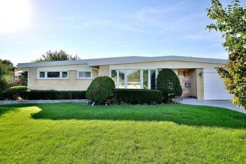 5620 Courtland Ave, Chicago IL  60631-2909 exterior