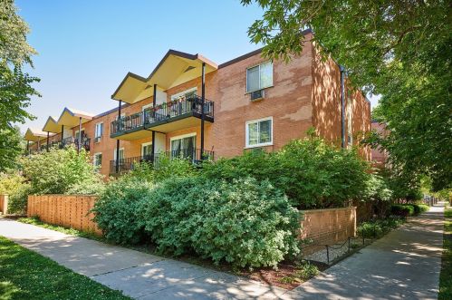 1545 Chase Ave, Chicago IL 60626-2109 exterior