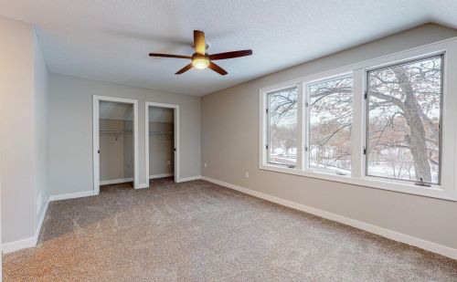 2501 Arc St, Saint Paul MN 55109-1918 exterior