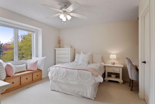 3544 Crestmoor Dr, Saint Paul MN 55125-5028 exterior