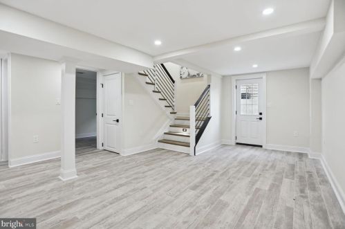 401 Boyd Ave, Silver Spring MD 20912-5404 exterior