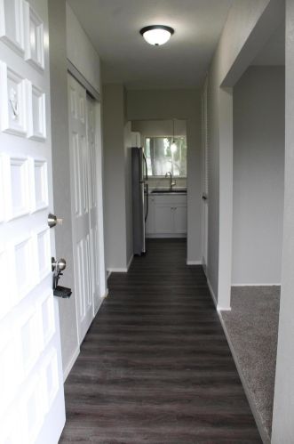 1009 Hoffman St, Three Rivers MI  49093-1017 exterior