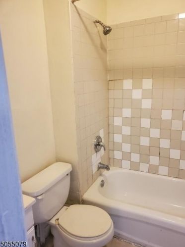 322 7th St, Newark NJ  07107-1708 exterior