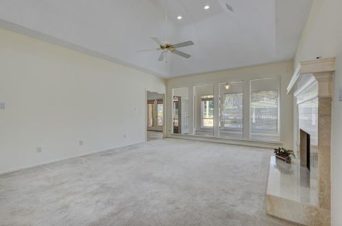 141 April Waters Dr, Montgomery TX 77356-8831 exterior