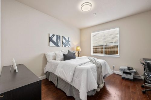 1014 Houston Cir, Folsom CA 95630-7653 exterior