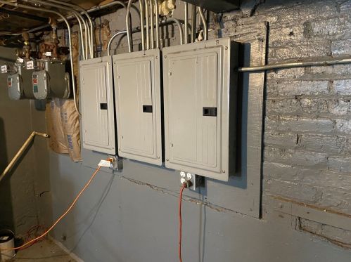 851 Hamlin Ave, Chicago IL 60805-1416 exterior