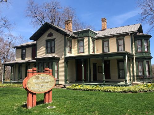 2035 Poplar St, Waukegan IL 60087-5014 exterior