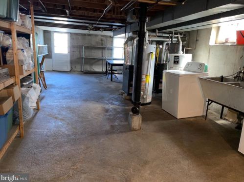 139 Isabel Ave, Manor PA 19036-1407 exterior