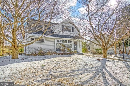 2109 Belle View Blvd, Alexandria VA 22307-1327 exterior