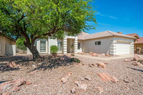 26014 Ribbonwood Dr, Chandler AZ  85248-8852 exterior