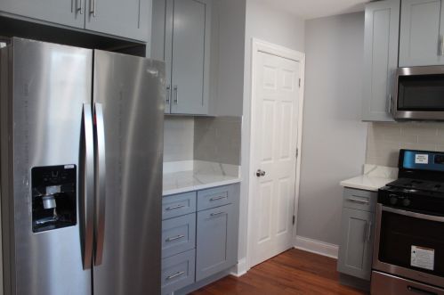 8108 Washtenaw Ave, Chicago IL  60652-2816 exterior