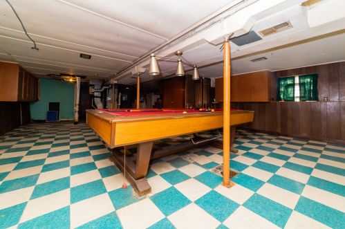 129 21 Ave, Broadview IL 60153-1474 exterior