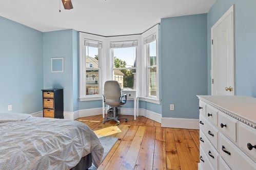 30 Maple Ave, North Andover MA 01845-3613 exterior