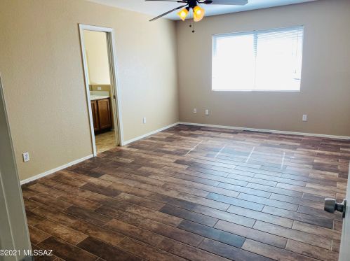 7800 Danforth Ave, Tucson AZ 85747-5138 exterior