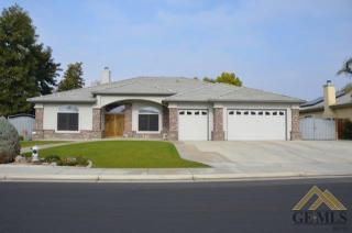 3520 Prosperity Rose Ave, Bakersfield, CA 93313-5531