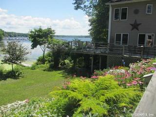 6441 Bonnie Castle Rd, Wolcott, NY 14590-9362