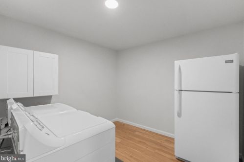 1633 Hugo Cir, Silver Spring MD 20906-5922 exterior