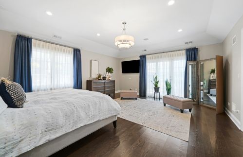 3753 Tripp Ave, Chicago IL 60803-1832 exterior