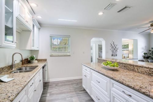 625 Jamaica Ave, Tampa FL  33606-3928 exterior