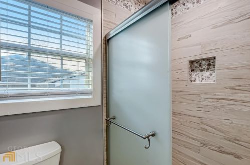 1206 Martin Luther King Jr Dr, Atlanta GA  30314-2502 exterior