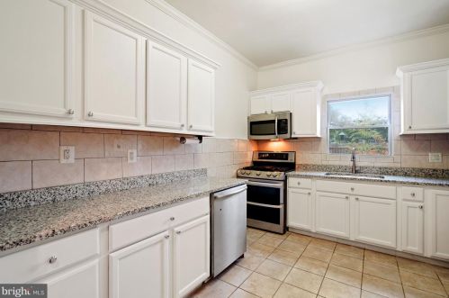 1526 Gales St, Washington DC 20002-4521 exterior