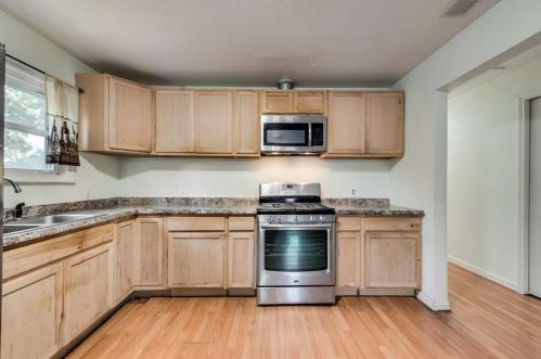 11540 Desdemona Dr, Dallas TX 75228-3207 exterior