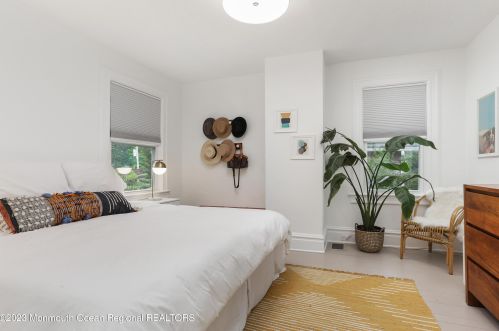 198 Monmouth Ave, Atlantic Highlands NJ  07716-2220 exterior