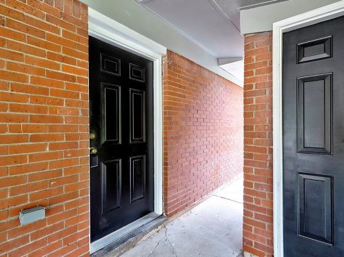 2168 Hanfred Ct, Tucker GA  30084-4806 exterior