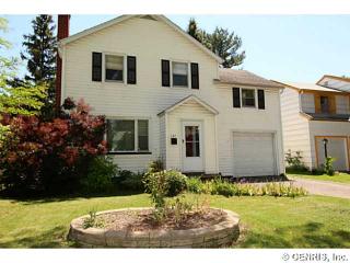 161 Lattimore Rd, Rochester, NY 14620-4130