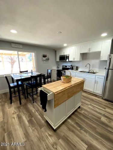 14460 40 Pl, Phoenix AZ 85050-8746 exterior