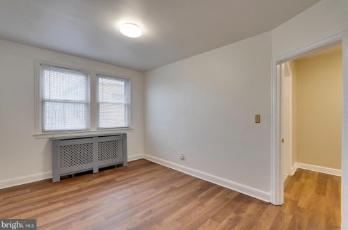 5228 4 St, Washington DC 20003-3481 exterior