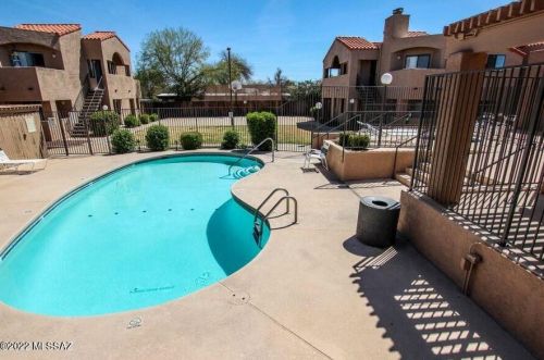 1745 Glenn St, Tucson AZ  85719-2740 exterior