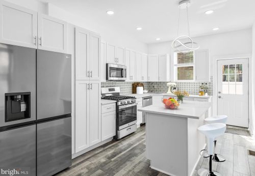 2238 17th St, Philadelphia PA  19132-4403 exterior