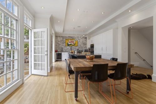 1152 Brookgate Way, Atlanta GA 30319-2881 exterior