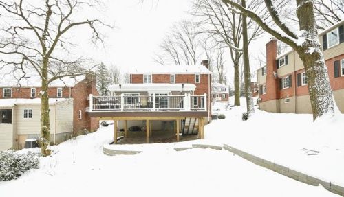 921 Meadowcroft Ave, Pittsburgh PA 15216-1119 exterior