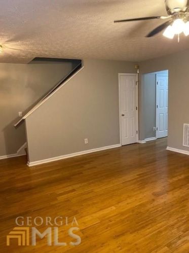 5626 Strathmoor Manor Cir, Lithonia GA  30058-2633 exterior