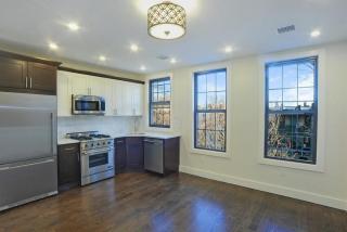 502 Hancock St, Brooklyn NY  11233-1019 exterior