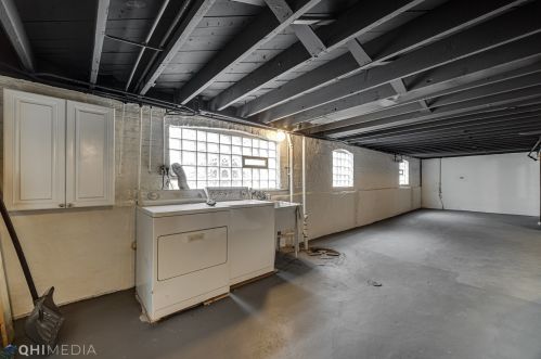 1921 2 Ave, Broadview IL 60153-3307 exterior