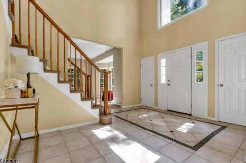 878 Ardsley Ln, Bridgewater NJ 08807-1146 exterior