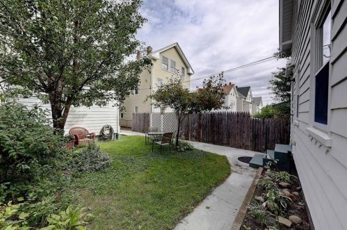 65 Preston St, Providence, RI 02906-3816