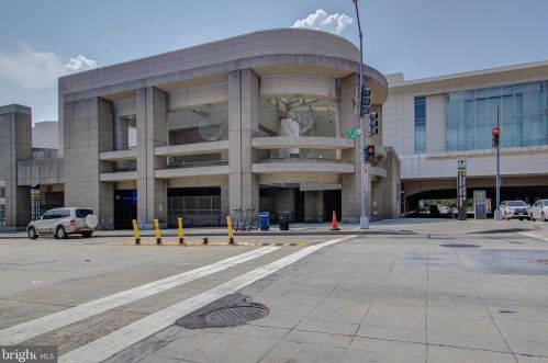 801 N St, Washington DC  20001-4209 exterior