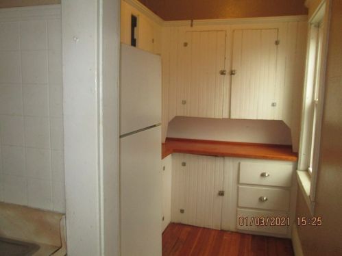 24 Henry Harris St, Chicopee MA 01020 exterior