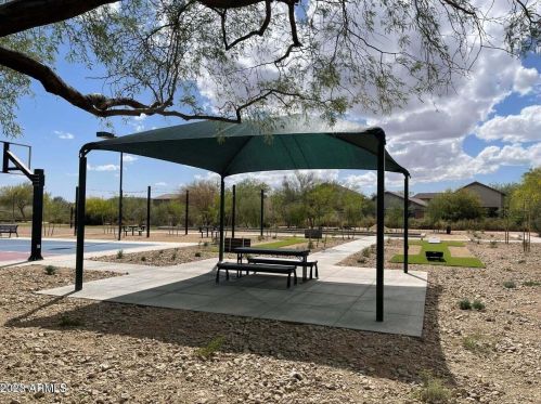 32735 22nd Dr, Phoenix AZ  85085 exterior