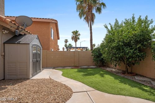 18412 44th Pl, Phoenix AZ 85050-6946 exterior