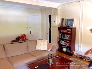 1287 Beacon St, Brookline MA  02446-5284 exterior