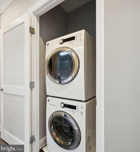 226 S St, Washington DC  20002-1526 exterior