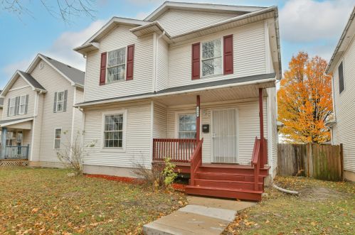 1948 28th St, Milwaukee, WI 53208-1515